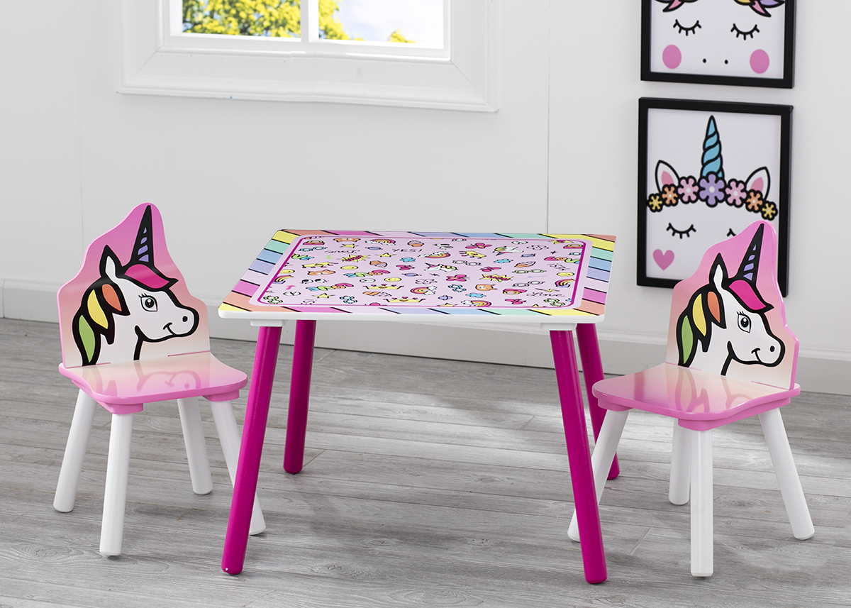 Unicorn kids online table