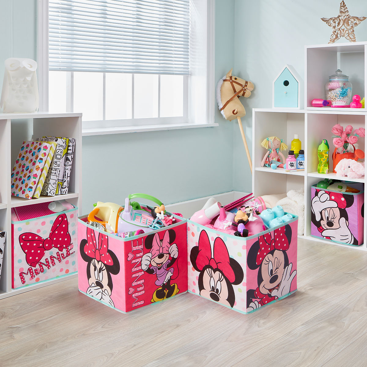 Minnie mouse room in a box best sale