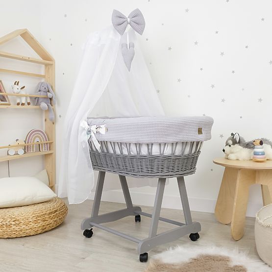 Wicker bed with equipment for a baby - Hedgehog